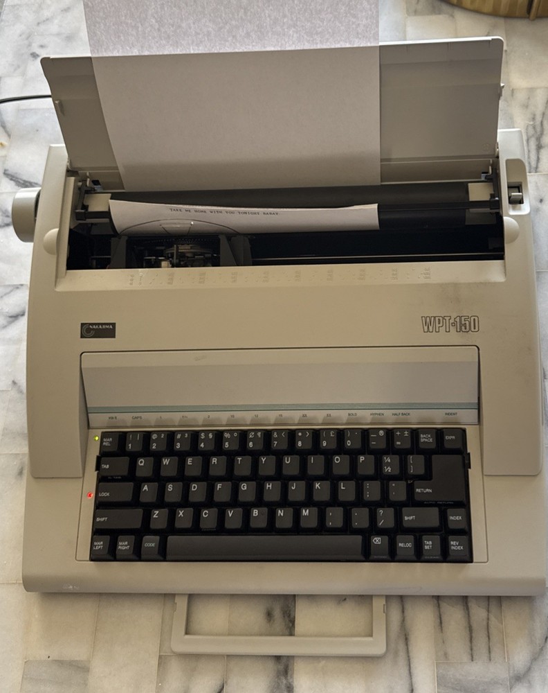 Nakajima WPT-150 Portable Electronic Word Processing Typewriter