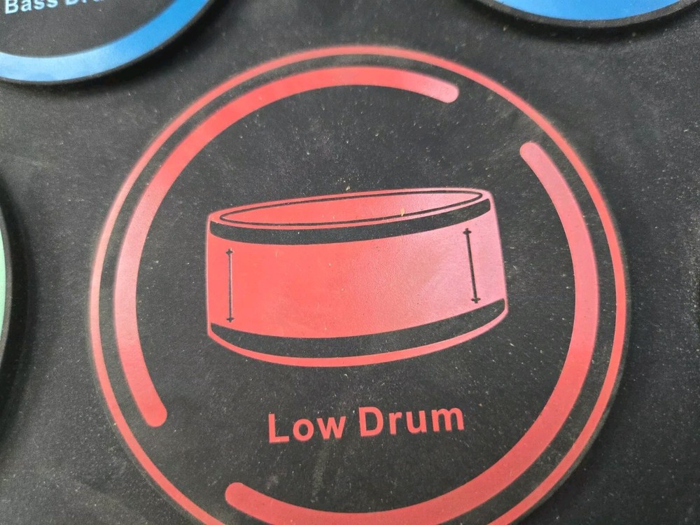 Roll Up Electronic Drum Pad. Drum Practice.