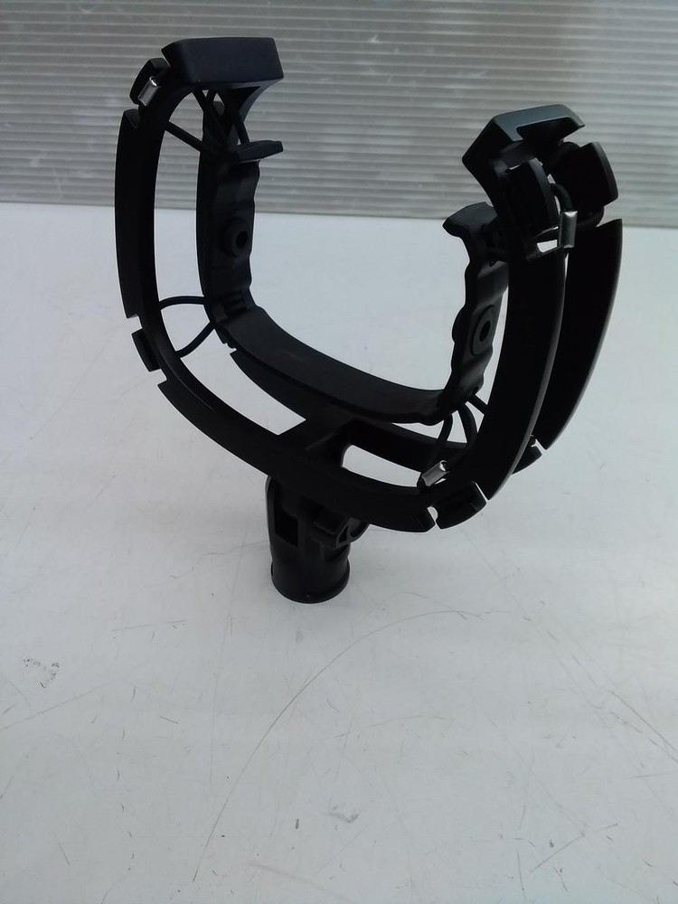 ELGATO PC Microphone Pop Guard Mount WAVE: 3 Used