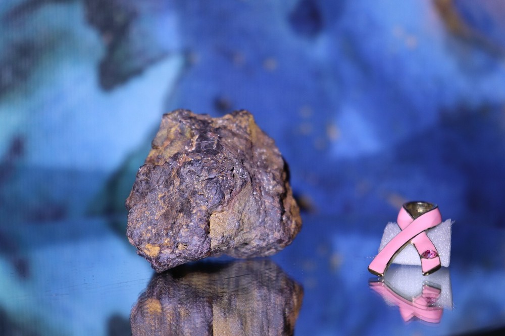 7.9 oz. SOLID IRON ORE SPECIMEN California Desert