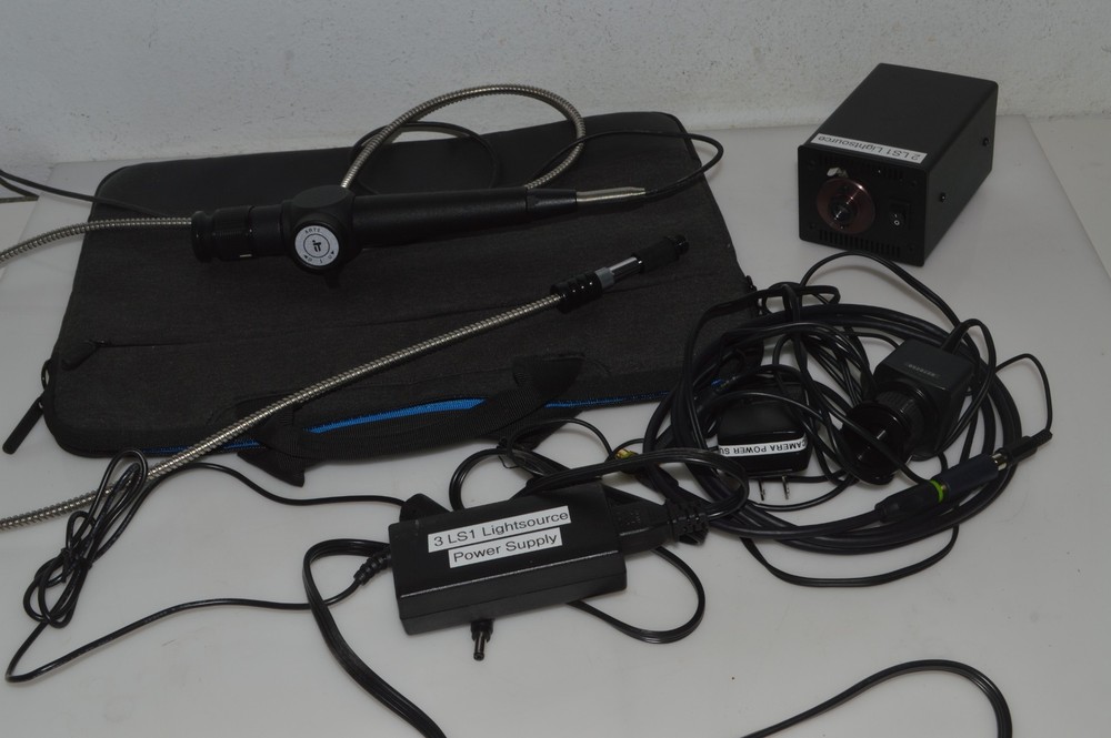 USEF FIBERSCOPE - LIGHTSOURCE- CAMERA   (QSL48)