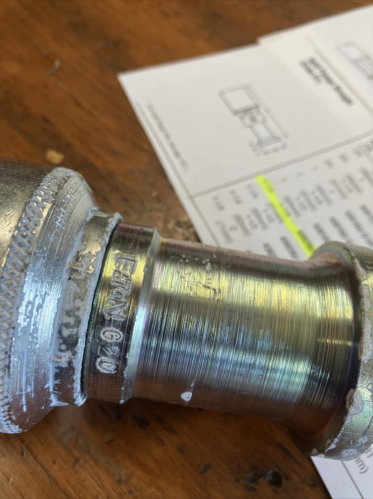 43020U-G20 Eaton Hose End Code 61 flange straight