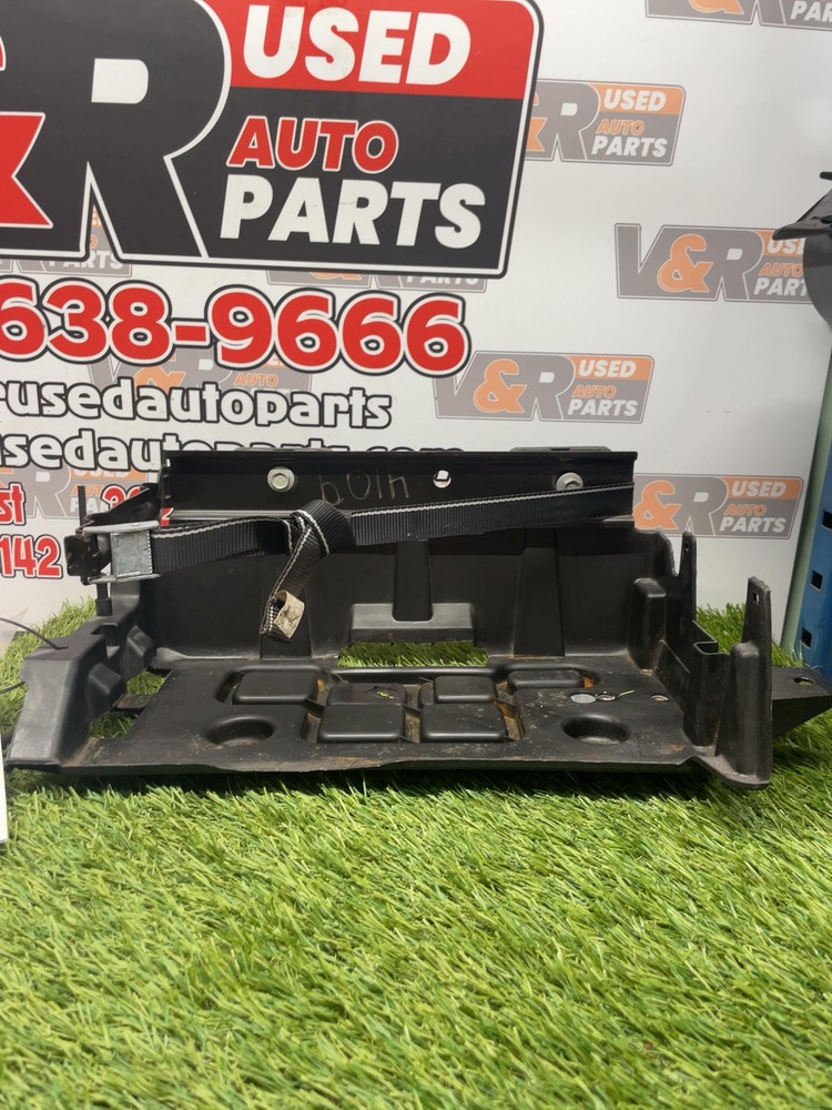 ✅ 2019 DODGE CHALLENGER Battery Tray OEM