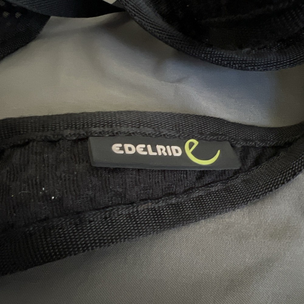 EDELRID Loopo Light Harness. Size:M