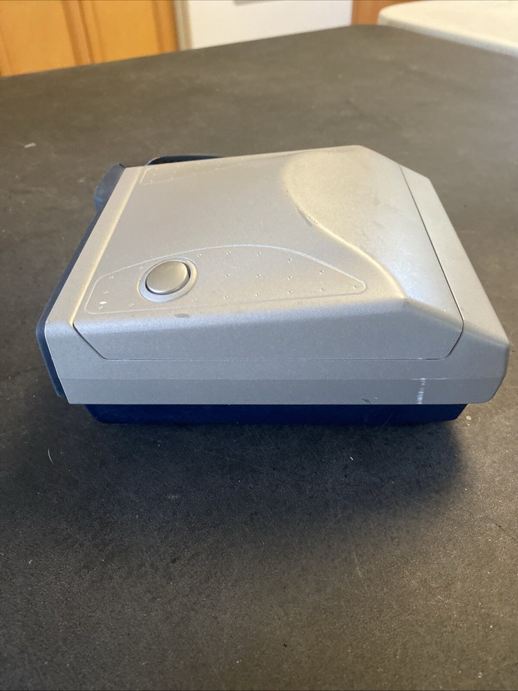 Polaroid Camera 1200 SI