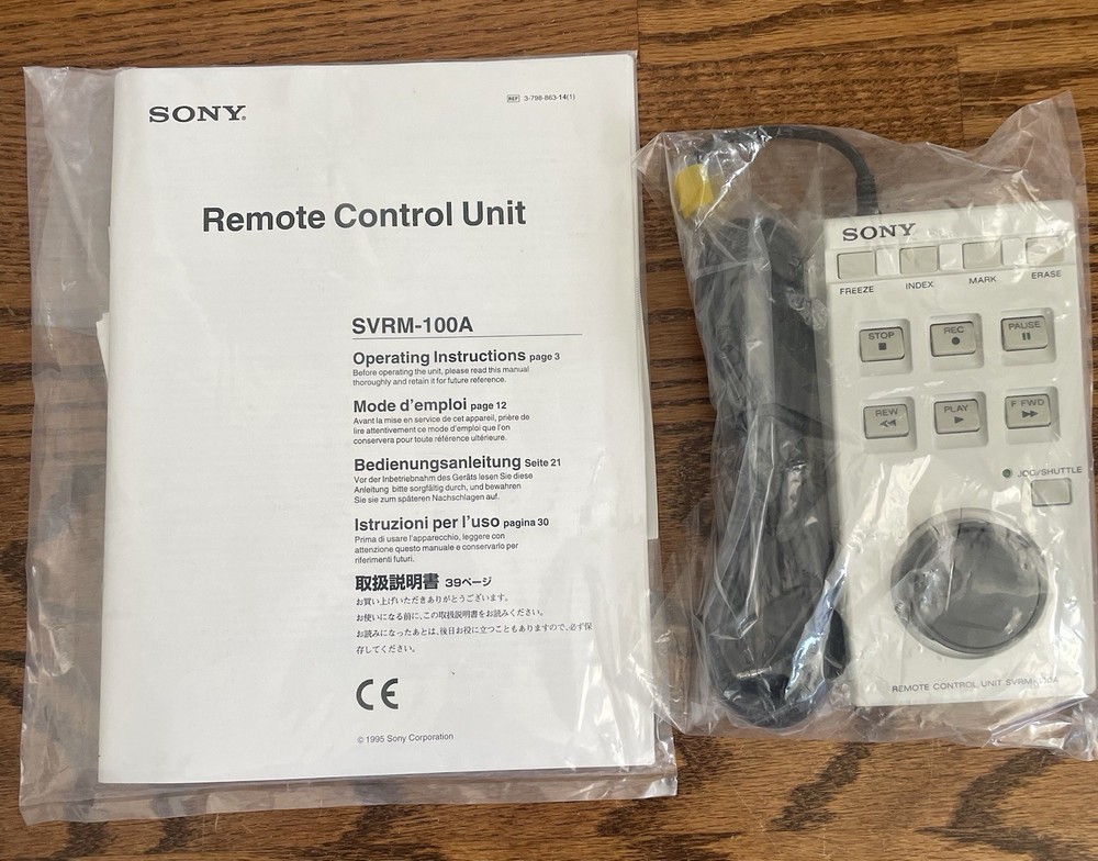 BRAND NEW SONY Remote Control Unit SVRM-100A