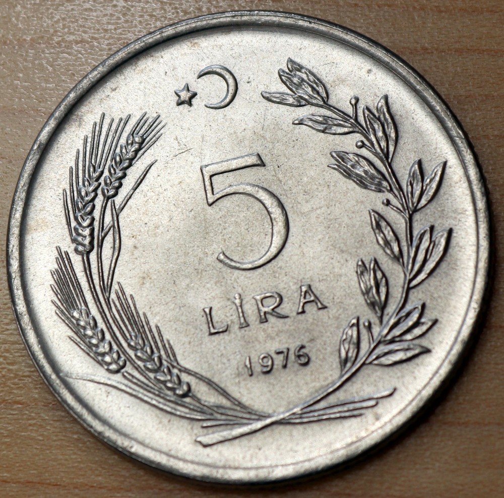 1976 Turkey 5 Lira Unc.