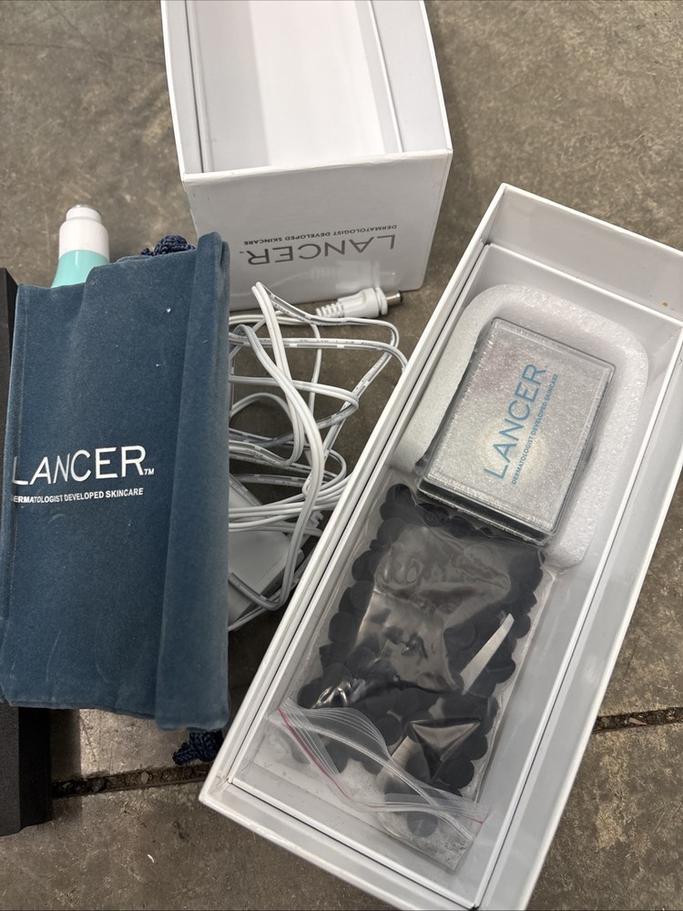 LANCER Pro Polish Microdermabrasion Device