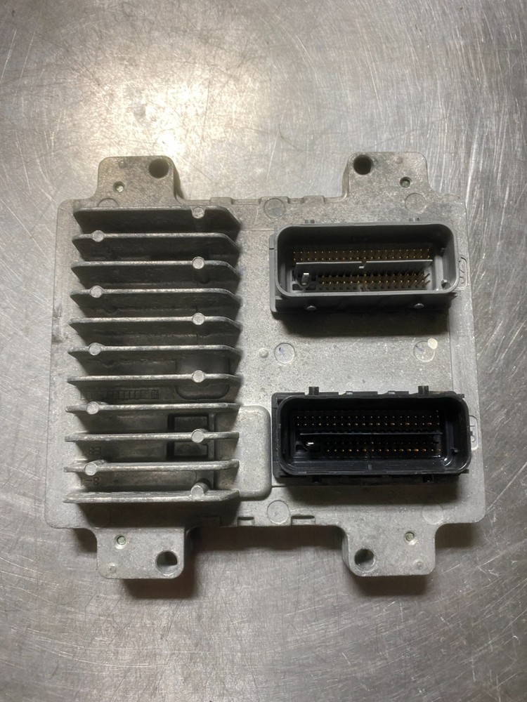 2009 Chevrolet Cobalt Engine Control Module 12630186 ((YTBX))