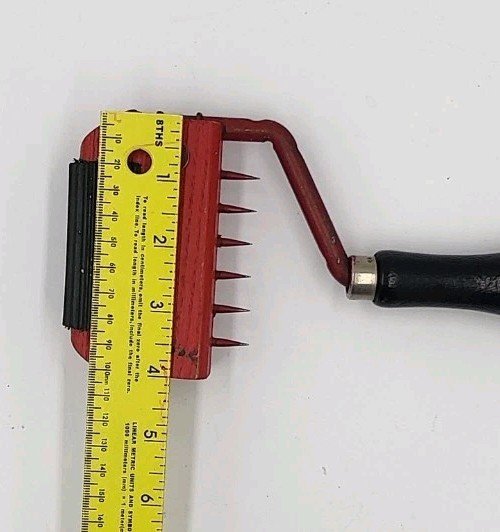 Vintage Upholstery Pulling Tool G.W. Mount 403 Red & Black Handle Used