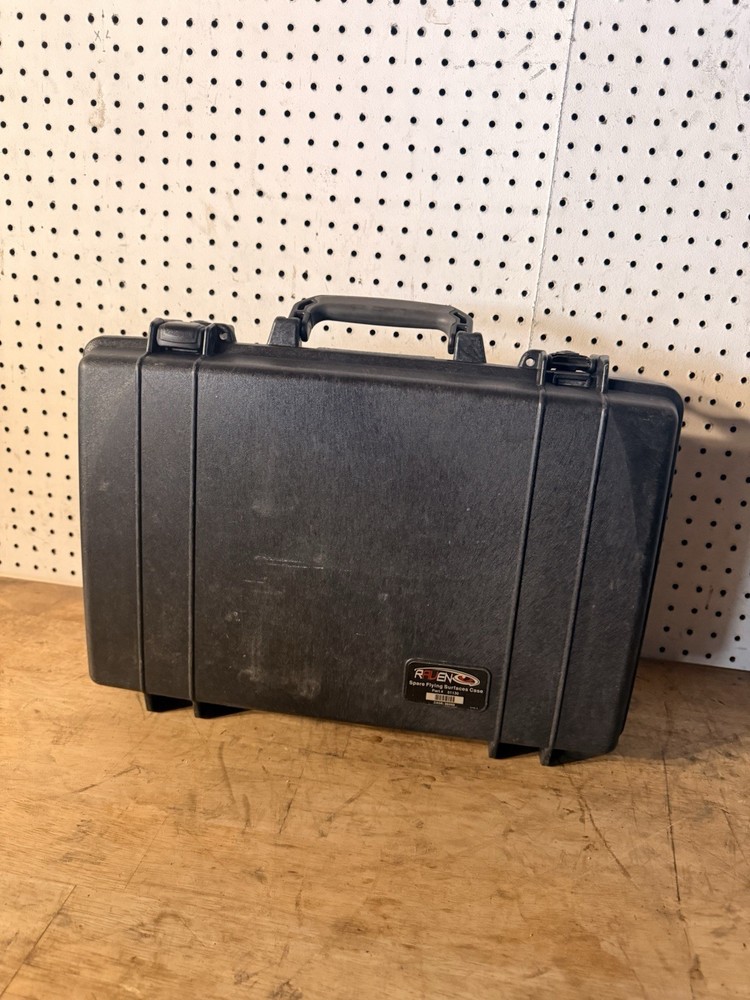 Pelican 1490 Protector Laptop Case - Black Read Description All Different
