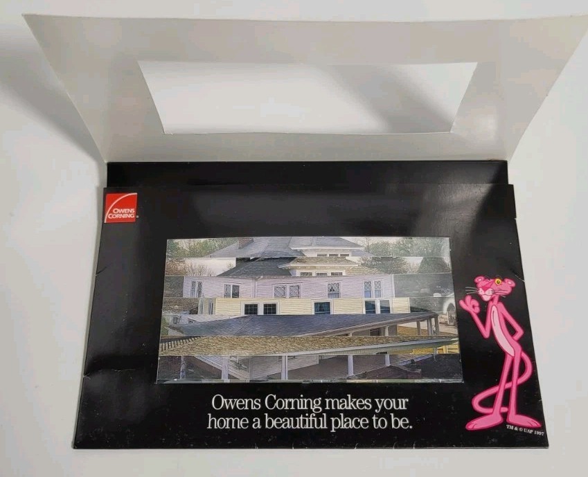 Owen's Corning Siding Promotional Interactive Card that Changes Siding On Home.