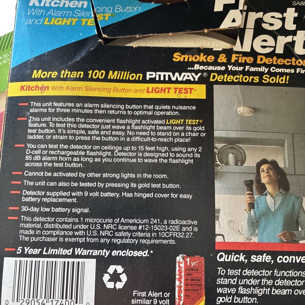 1990 First Alert Smoke & Fire Detector Kitchen W/light Test model SA88