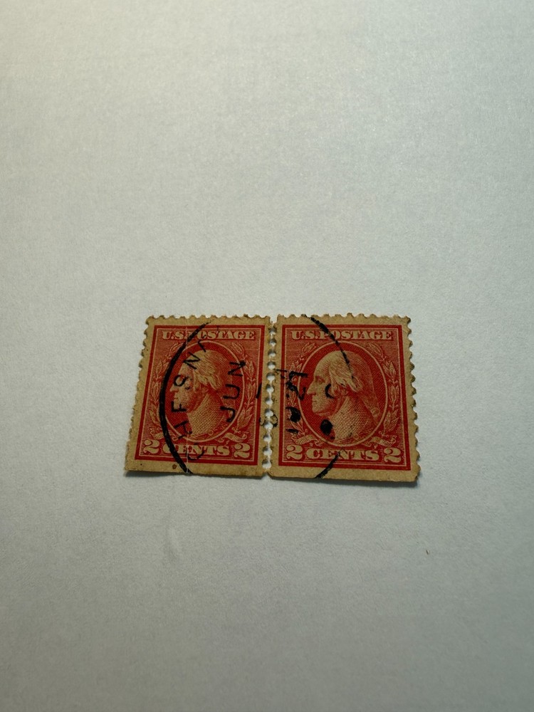 (2) 1916 George Washington 2 cent stamp perf 11 Scott 546 Deep Carmine Red #(E)
