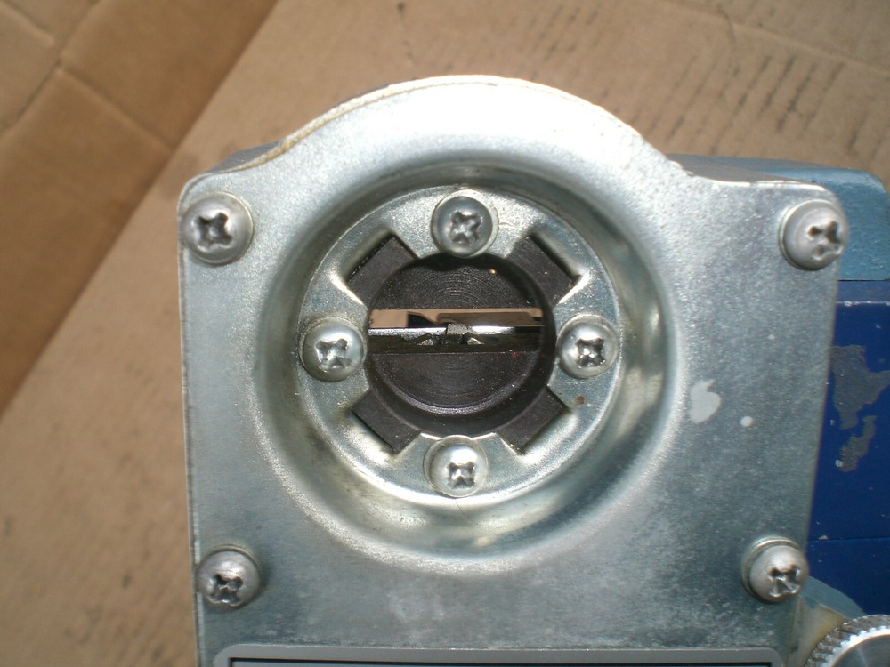 Winchester Electronics pneumatic terminal crimper