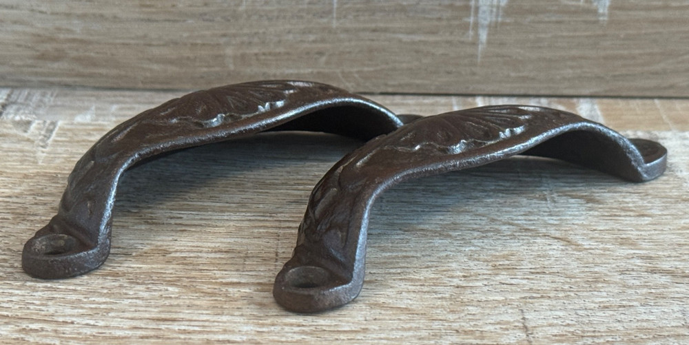 X2 ANTIQUE ORNATE METAL CUP HANDLES PULL HANDLES
