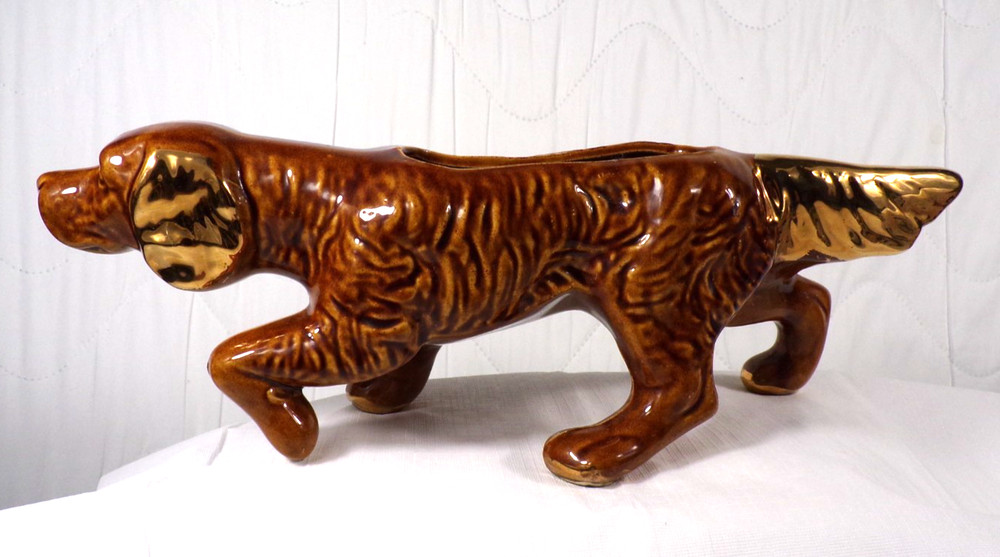 McCoy Hunting Dog Pointer Setter Brown Planter