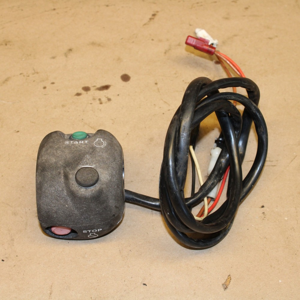 Yamaha 2002 XLT1200 Start Stop Kill Switch Button Screws Included