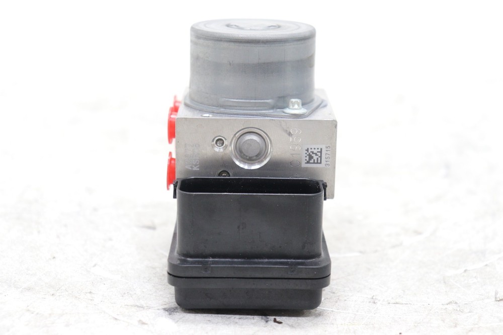 21-25 YAMAHA YZF R1 OEM ABS PUMP UNIT MODULE