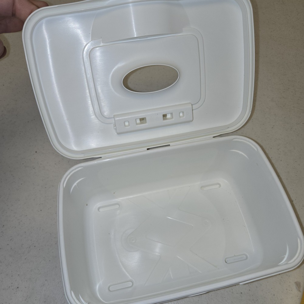 Pampers Sensitive EMPTY Plastic Baby Wipes Container Box Capacity 64 Wipes