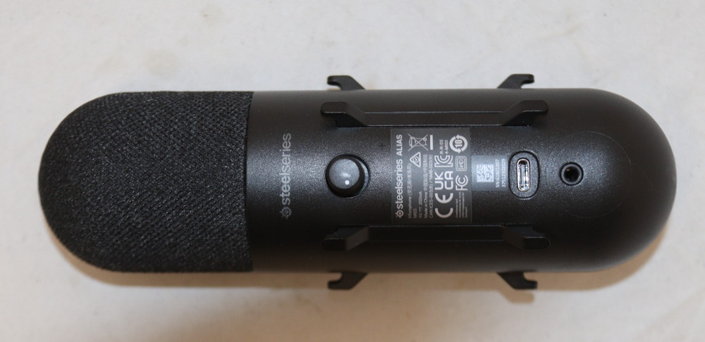 SteelSeries Alias USB Microphone
