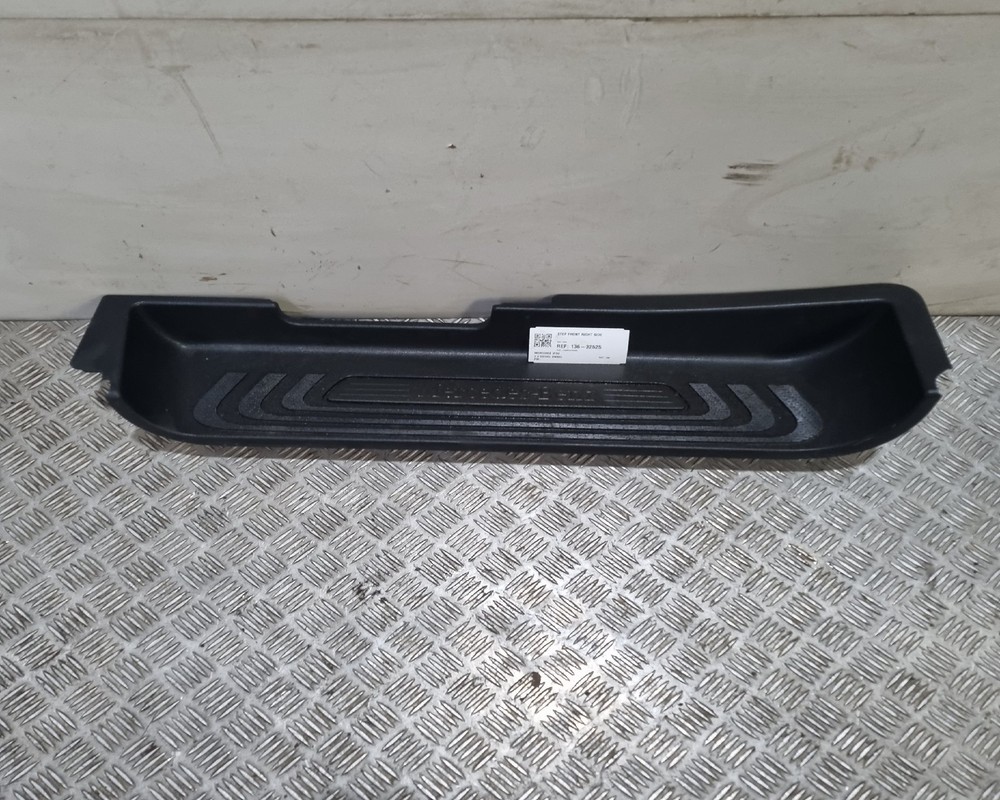 Mercedes Vito 2020-2023 Step Front Right Side A4776801606