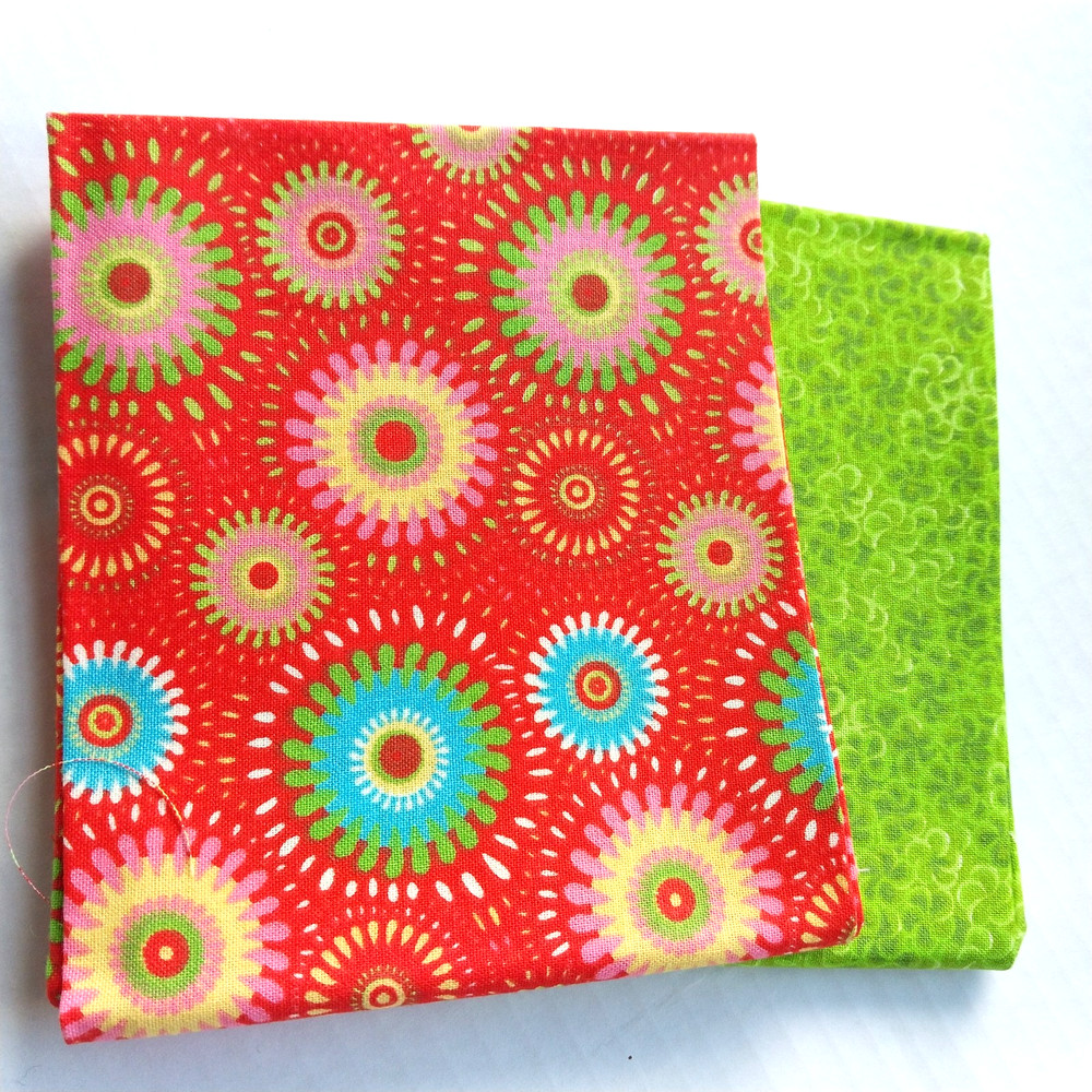 Fat Quarter Bundle 2pcs 100% Quilters Cotton