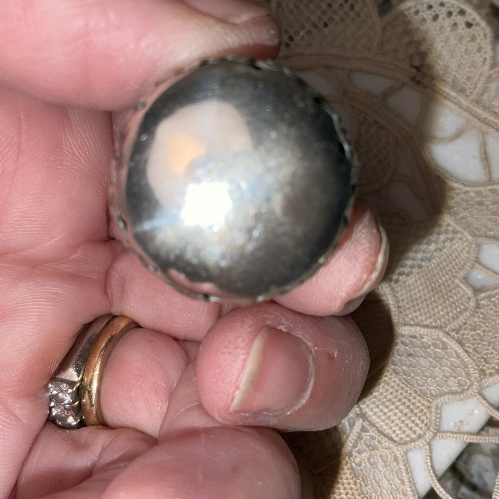 Antique Sterling Silver Thimble Holder with Thimble Cameo