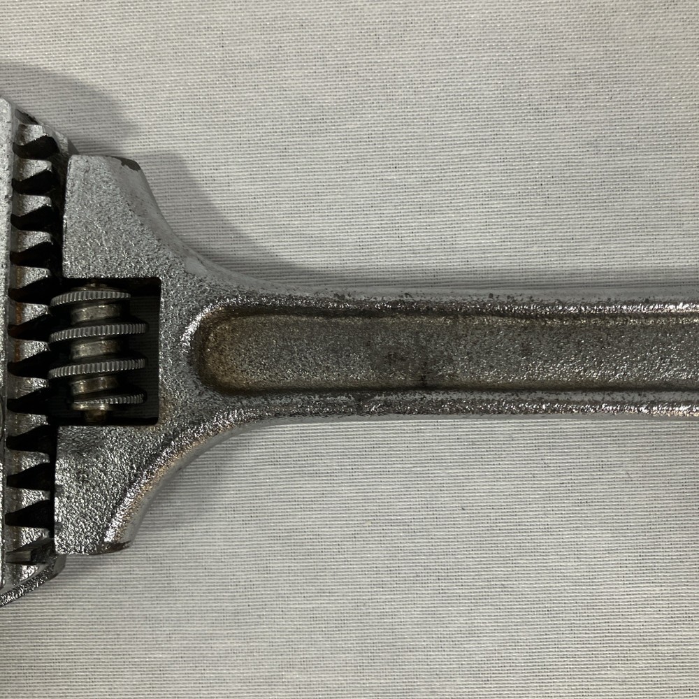 Plumber’s Slip & Lock - Nut Wrench