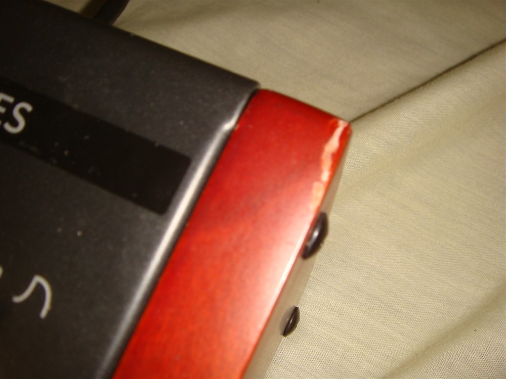 BEHRINGER DEEPMIND12 TRUE ANALOG 12-VOICE 49 KEY POLYPHONIC SYNTH -4 FX ENGINES