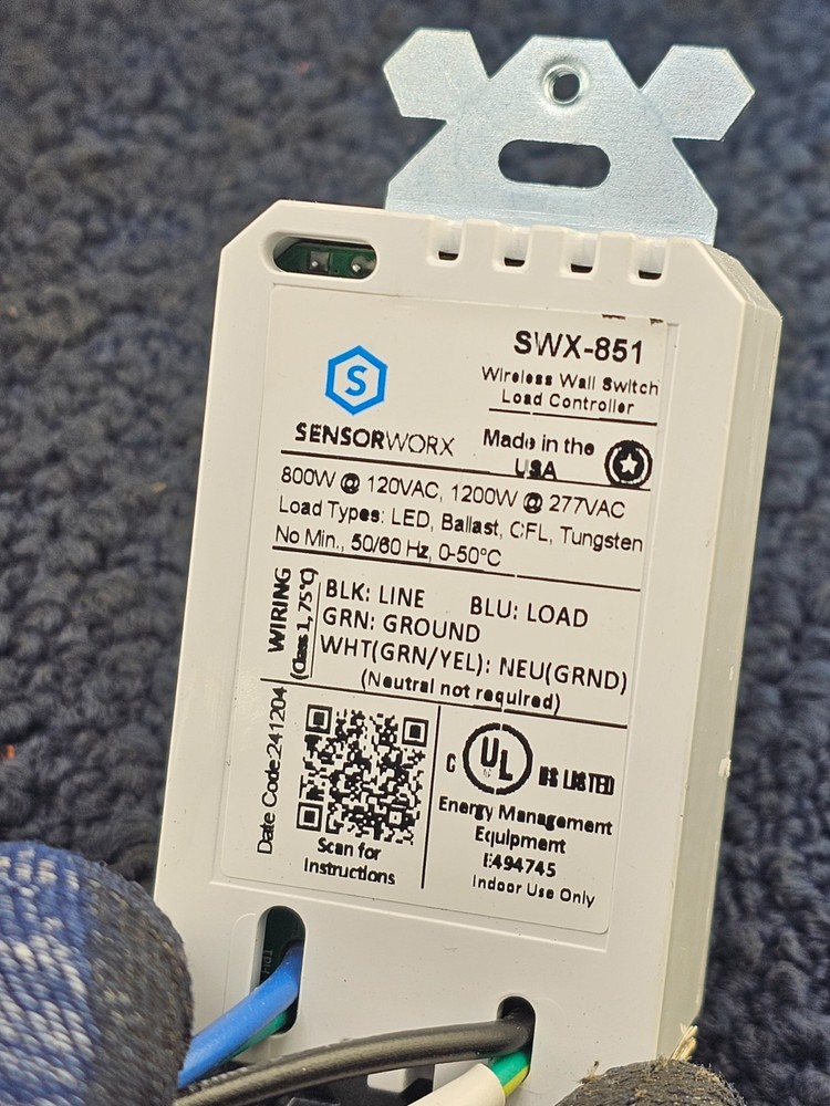 SENSORWORX SWX-851-IV: Wireless Ivory Wall Switch 1 Button Light Controller