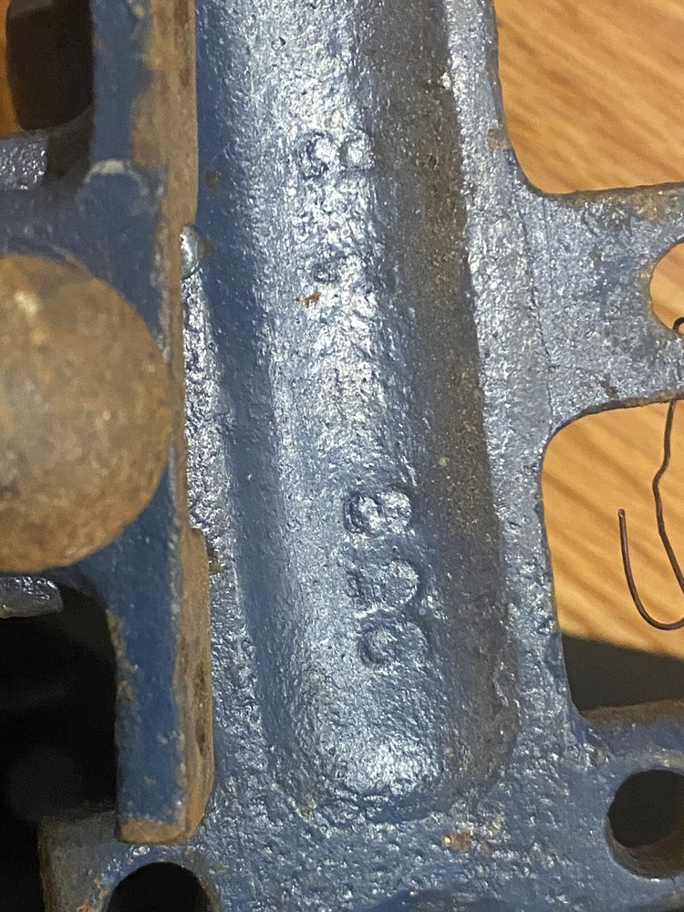 UNKNOWN VINTAGE PART OR TOOL PIECE - CAR? TRACTOR? TOOL?
