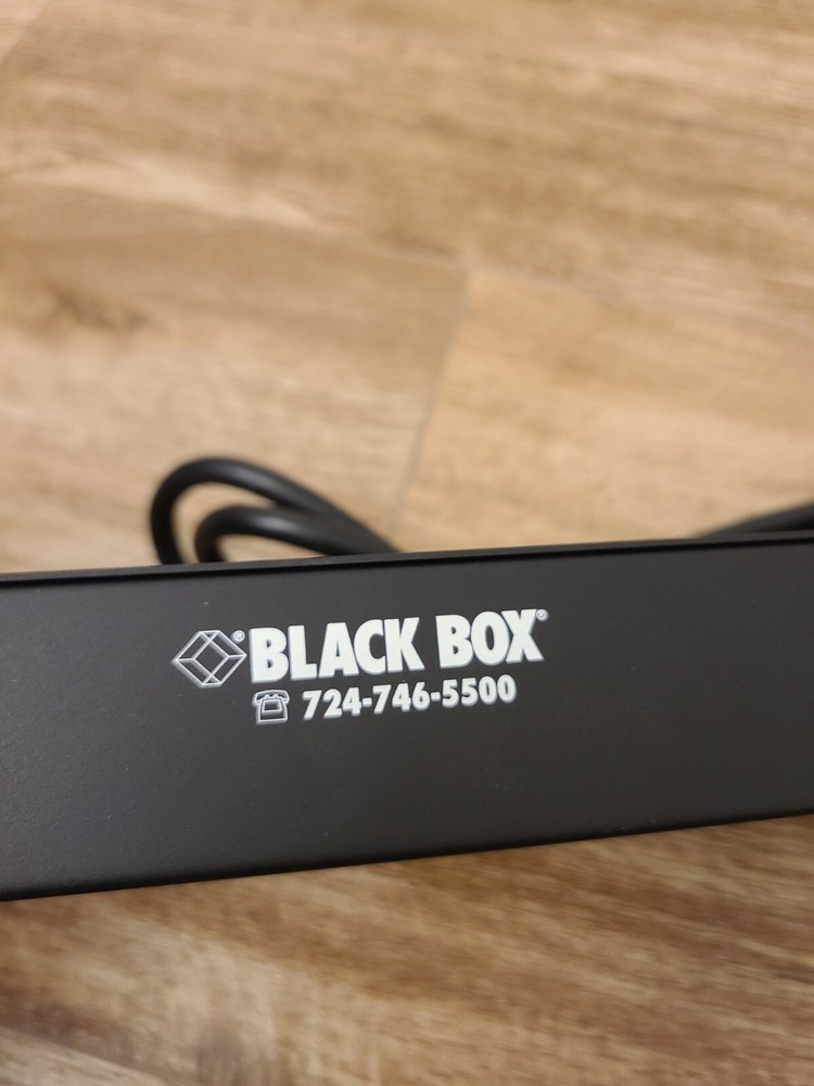 Black Box 12-Amp Rackmount Power - SP196A-R2