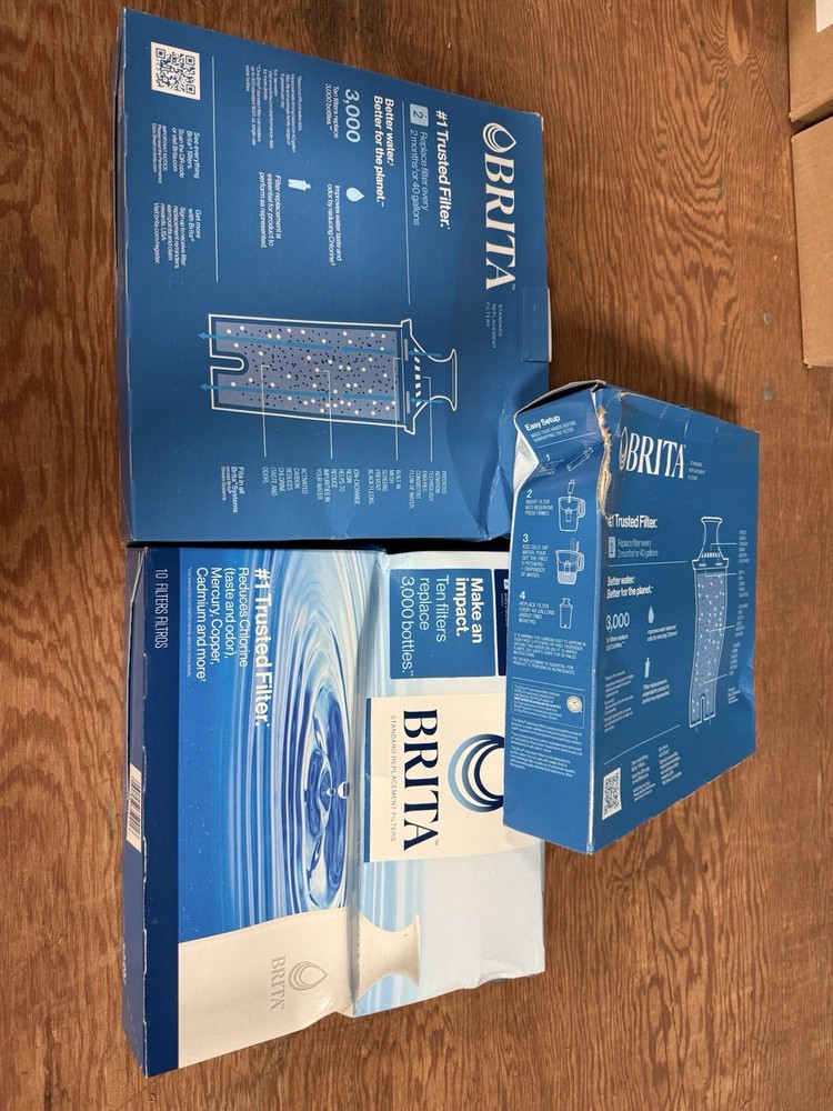 Brita 987554 Pitcher Replacement Filters - 10 Pack- Damaged Box- See Pictures