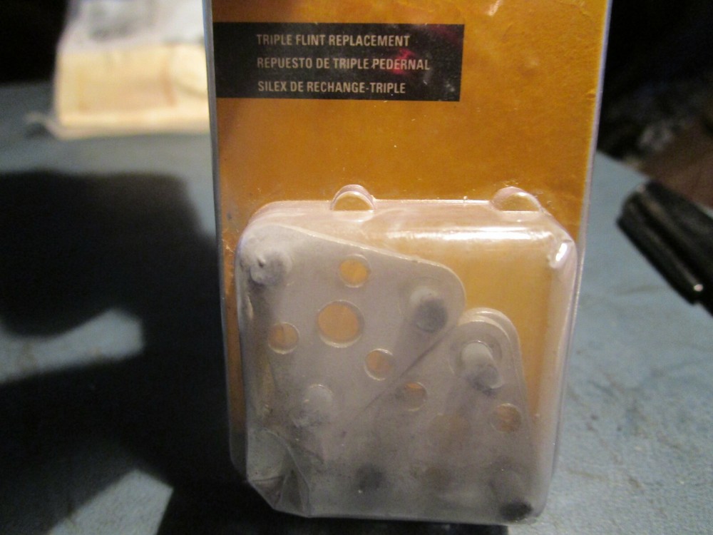 (4) Blackstone® Replacement Flints for Triple Flint Striker