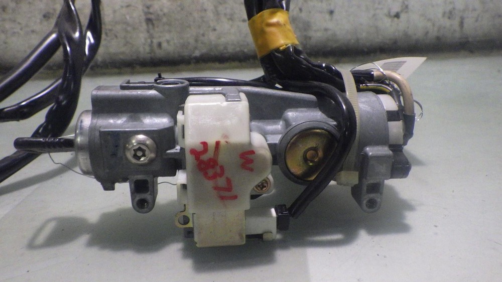 00 HONDA CIVIC Ignition W/Key