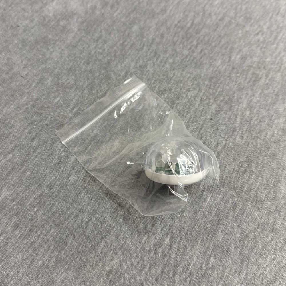 Doors Miracle M100 Black Edition Wireless Dynamic Karaoke Microphone