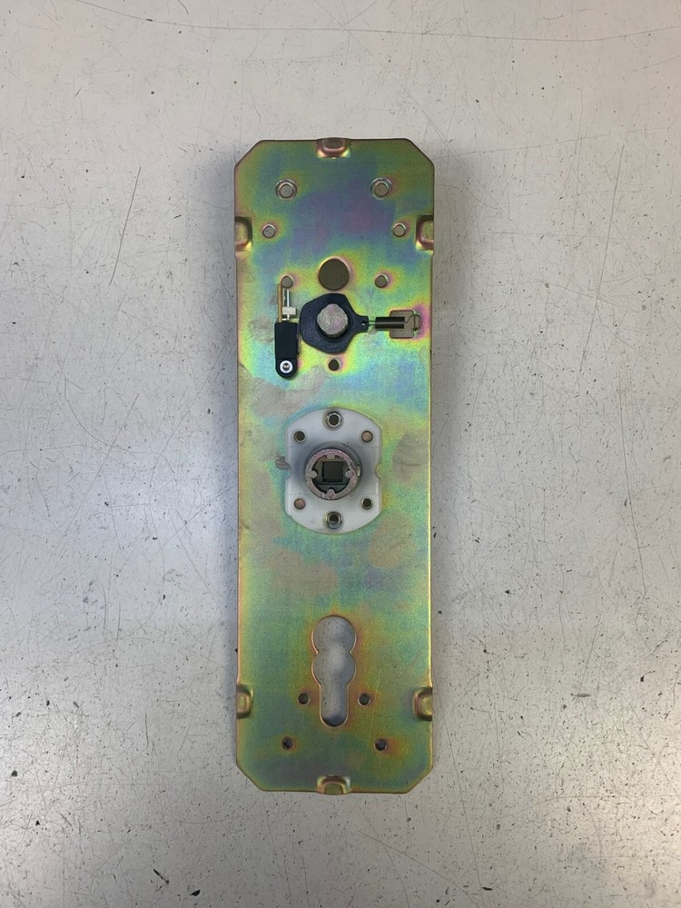 Onity HT24, HT28 Inside Escutcheon Mounting Plate