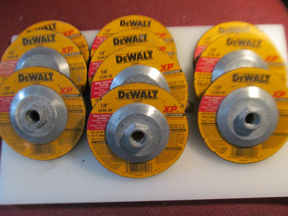 DeWALT XP GRINDING DISC DW8809