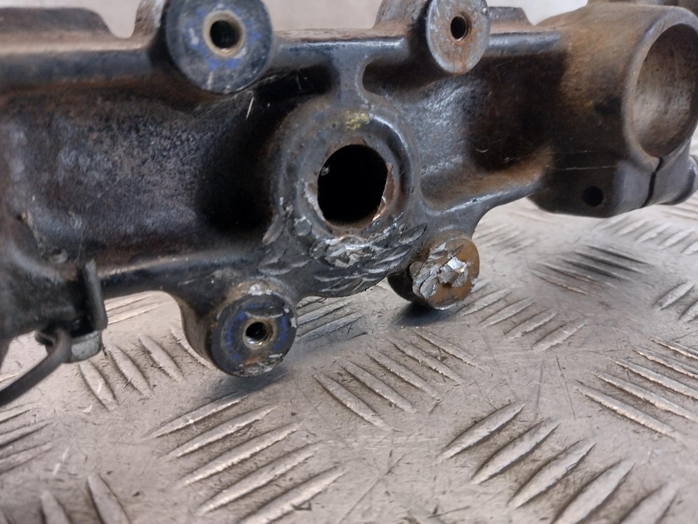 2007 SUZUKI DR 125 Bottom Yoke