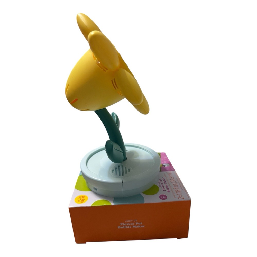 Sun Squad Flower Pot Bubble Maker Light Up