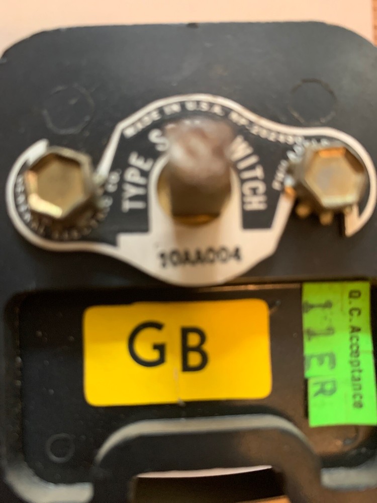 GENERAL ELECTRIC GE 10AA004 SBN VOLTMETER CONTROL SWITCH ROTARY CONTROL SWITCH