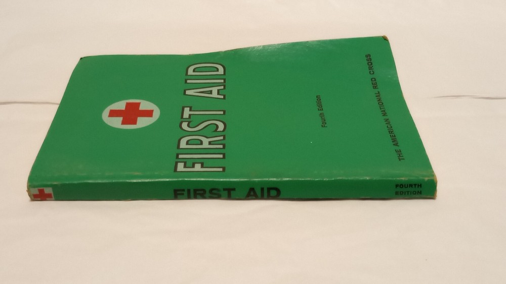 1968 First Aid 4th Edition Red Cross Book