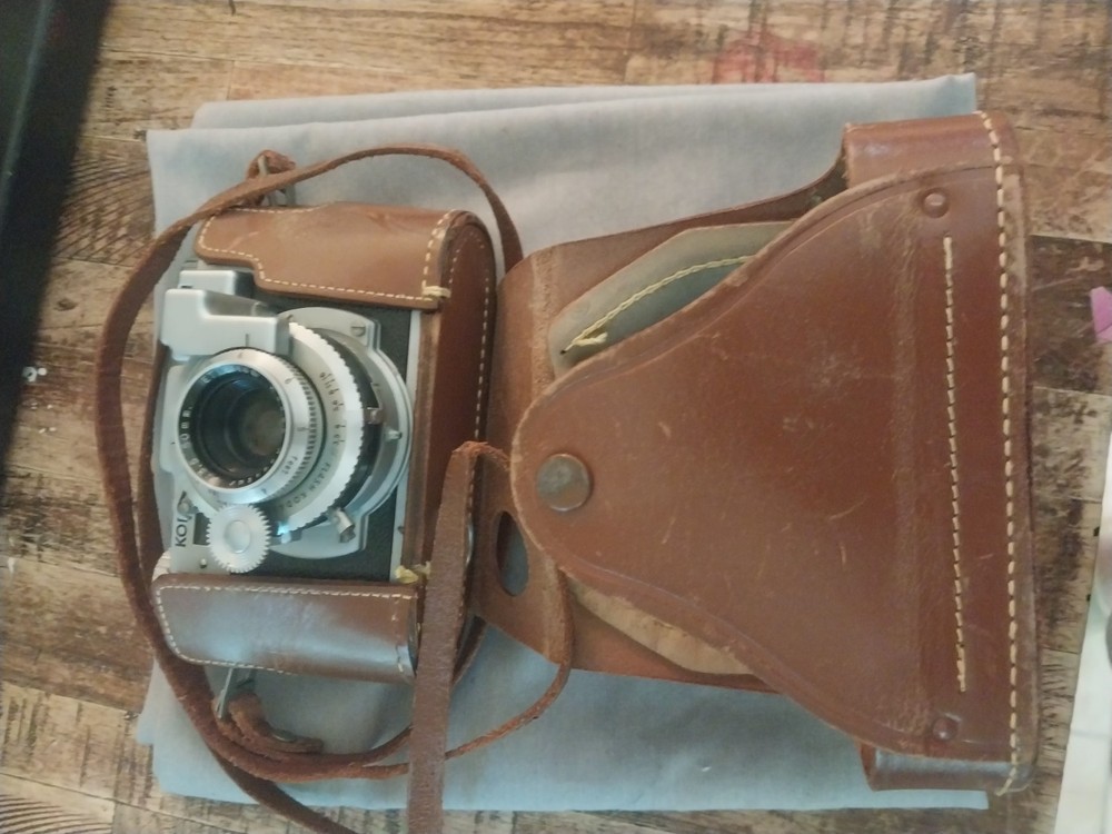 35 MM Range Camera With Leather Case