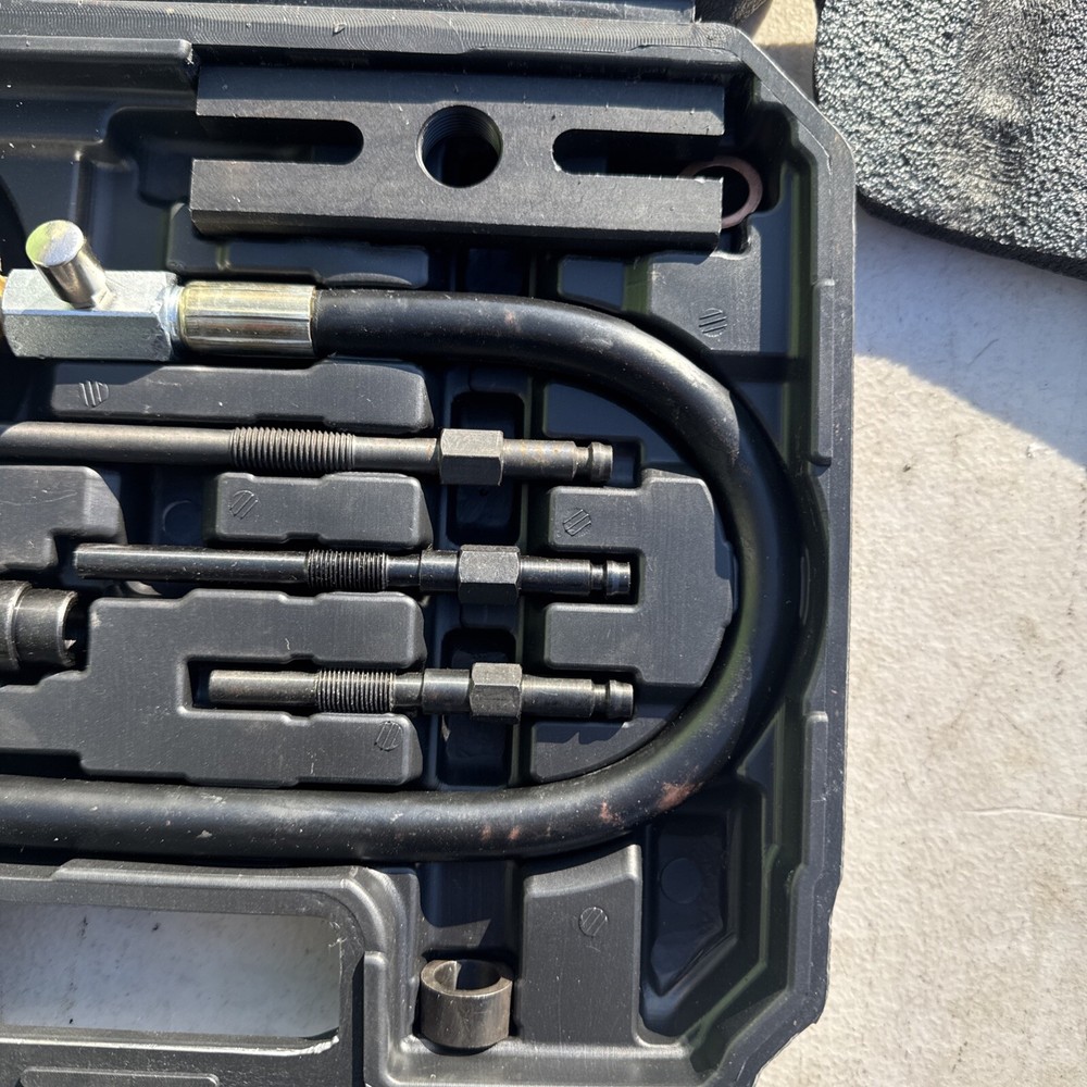 Diesel Engine Compression Tester 18 Pcs Vevor