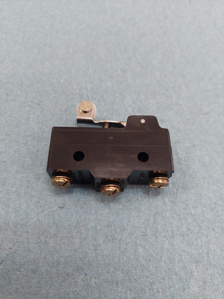 Tend Micro Switch TM1704