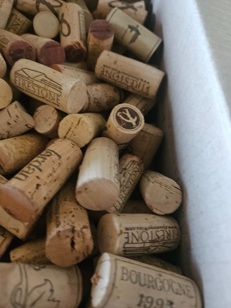 300+ Wine Corks