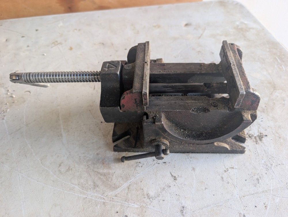 Vintage Tilting Vise Tilting Universal Base 4"