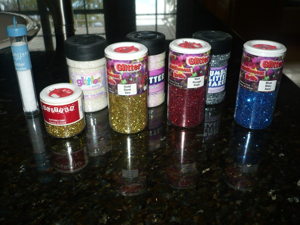 GLITTER  ***8 JARS*** NEVER USED