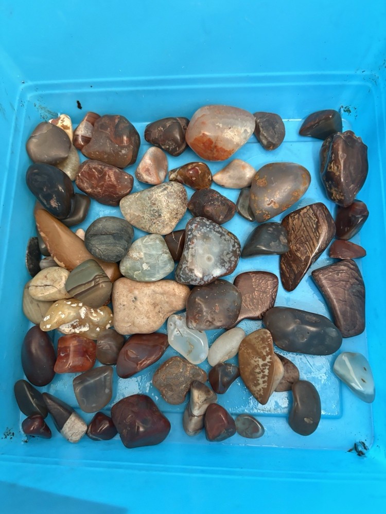 1lb Bags Mixed Rocks (Read Description) For Tumbling